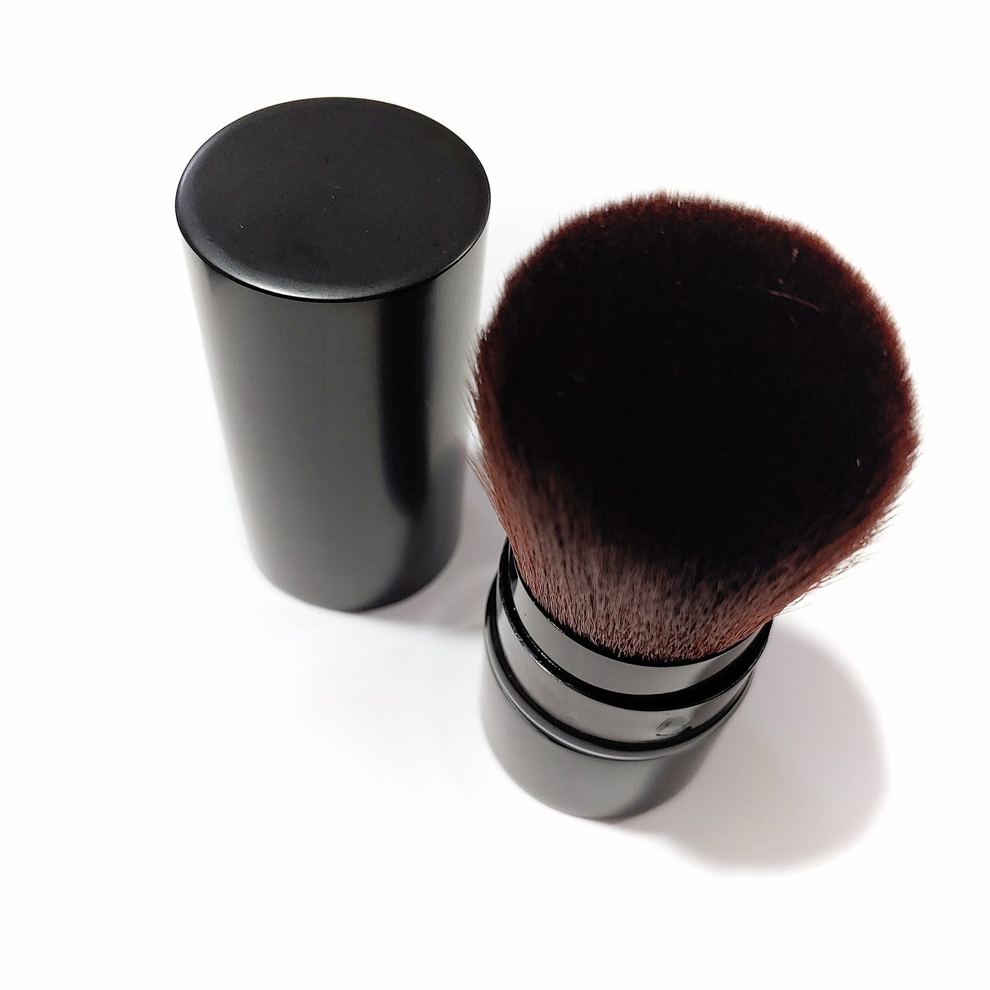 Retractable Kabuki Brush